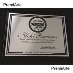 Imagen de producto Plaqueta Símil Acero/Bronce 10 x 15 con Base y Caja. Art. PSBA 1015