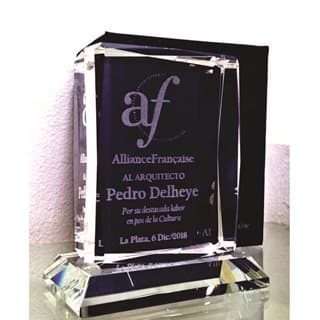 Imagen de producto Cristal Facetado con Base  9 cm x 8 cm. Art. CR 288