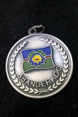 Imagen de producto Medalla hierro Estudio 33mm. Art. MHE 238